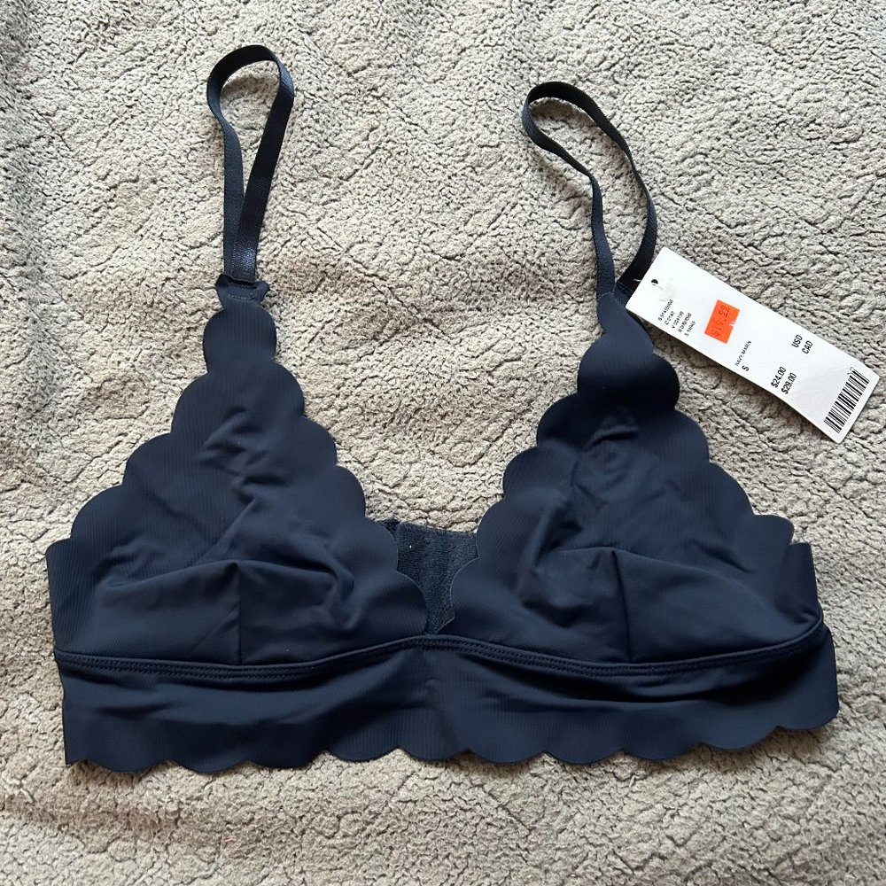 NWT Urban Outfitters Bralette Size S